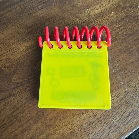 Blue’s Big Musical Handy Dandy NoteBook With Secret Revealable Clues 2000 - Picture 6 of 9